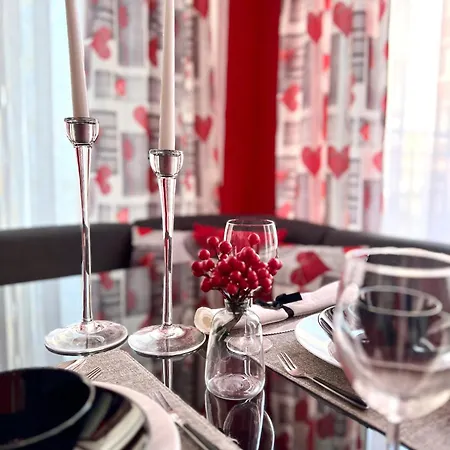 Апартамент Flower 3 *